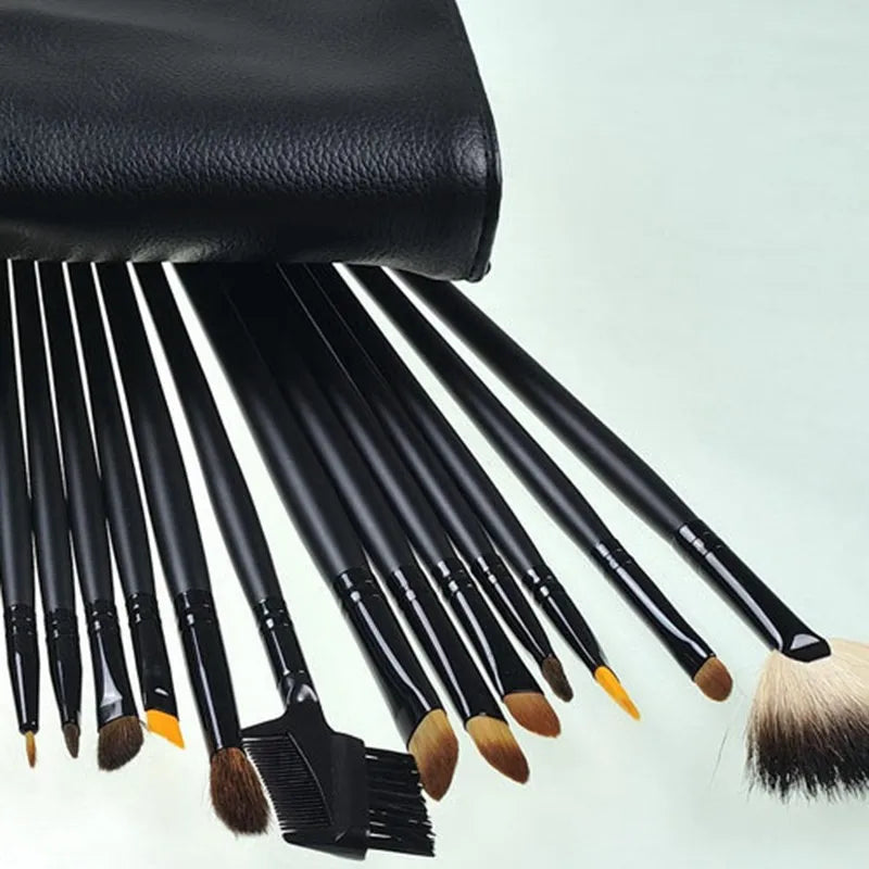 Gift Bag Of  24 pcs Makeup Brush Sets Professional Cosmetics Brushes Eyebrow Powder Foundation Shadows Pinceaux Make Up Tools